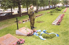 Lis�kiven paljastus